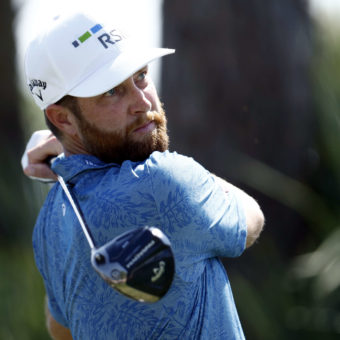 PALM BEACH GARDENS, FLORIDA - FEBRUARY 26: Chris Kirk of the United States hits his first shot on the 2nd hole during the final round of The Honda Classic at PGA National Resort And Spa on February 26, 2023 in Palm Beach Gardens, Florida. (Photo by Douglas P. DeFelice/Getty Images) tour news