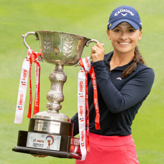 22/10/2023. Ladies European Tour. Hero Women's Indian Open, DLF Golf and Country Club, Delhi, India. 19-22 October. Aline Krauter of Germany with her trophy. Credit: Tristan Jones / LET tour news