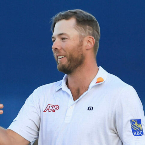 LA QUINTA, CALIFORNIA - JANUARY 21: Nick Dunlap and Sam Burns of the United States shake hands after their round during the final round of The American Express at Pete Dye Stadium Course on January 21, 2024 in La Quinta, California. (Photo by Sean M. Haffey/Getty Images) PGA Tour