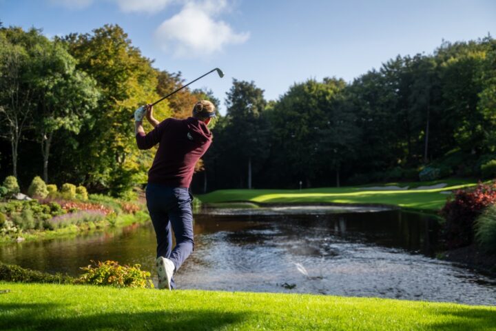 Siem beim Golfen in Irland