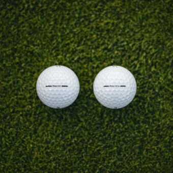 Titleist ProV1 und ProV1x des Jahres 2025